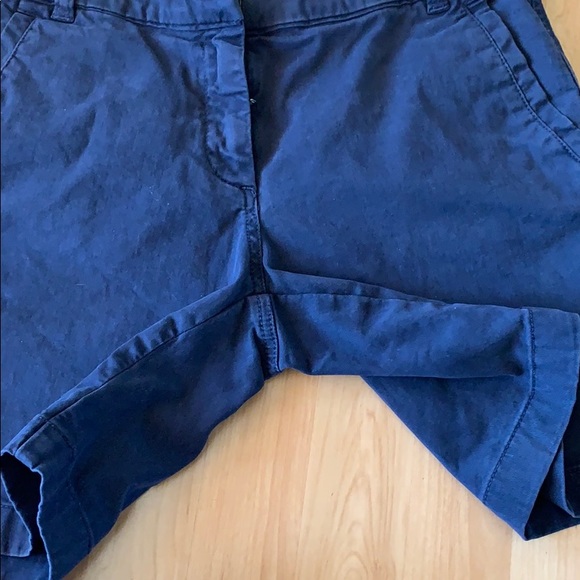 J Crew Bermuda shorts sz 4 navy blue pocket - Picture 7 of 7